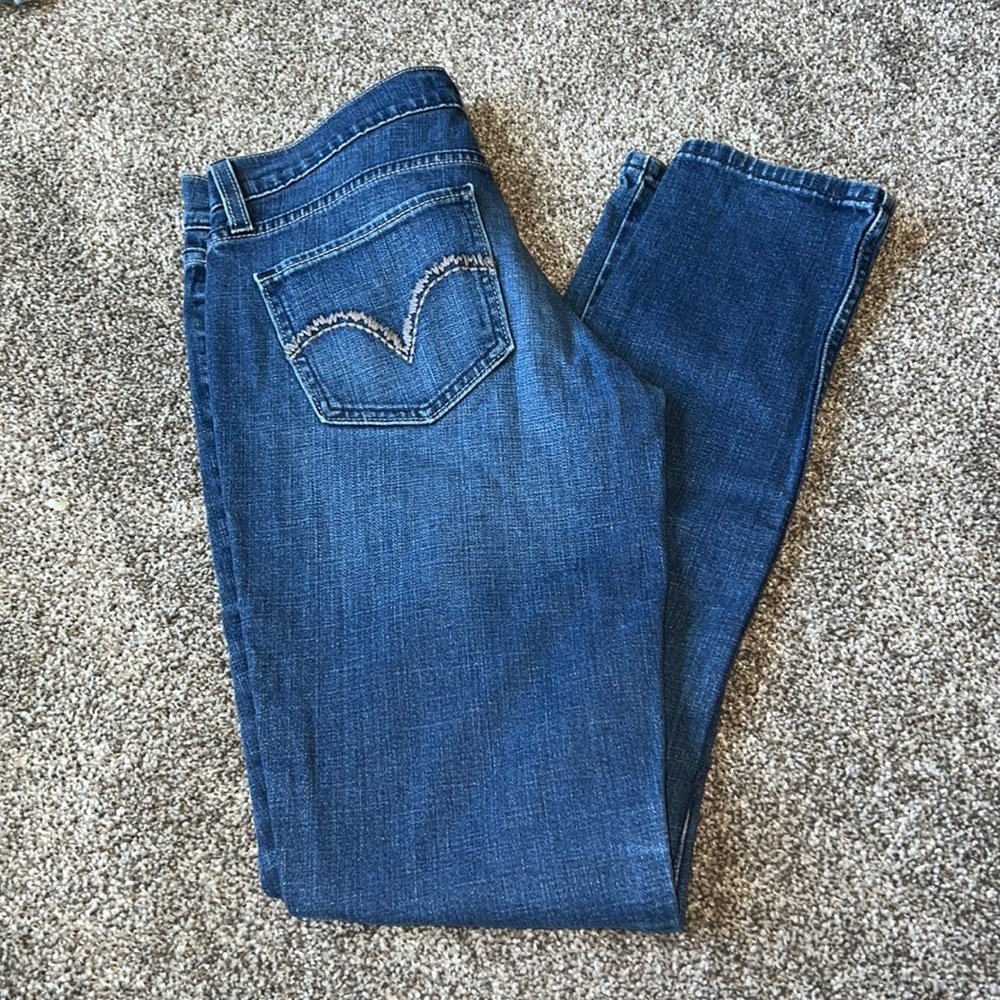 Levi jeans